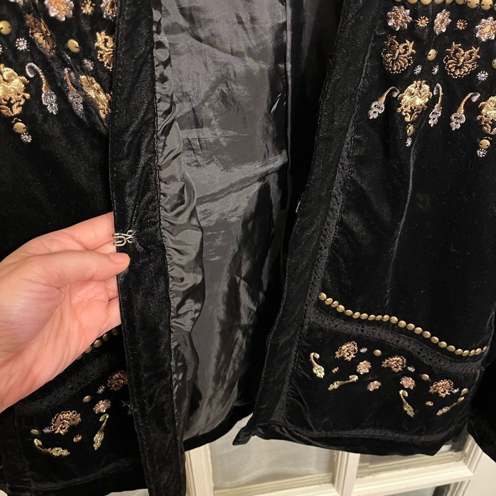 Vintage America  Blues Black Velvet Embellished Jacket - Picture 6 of 11